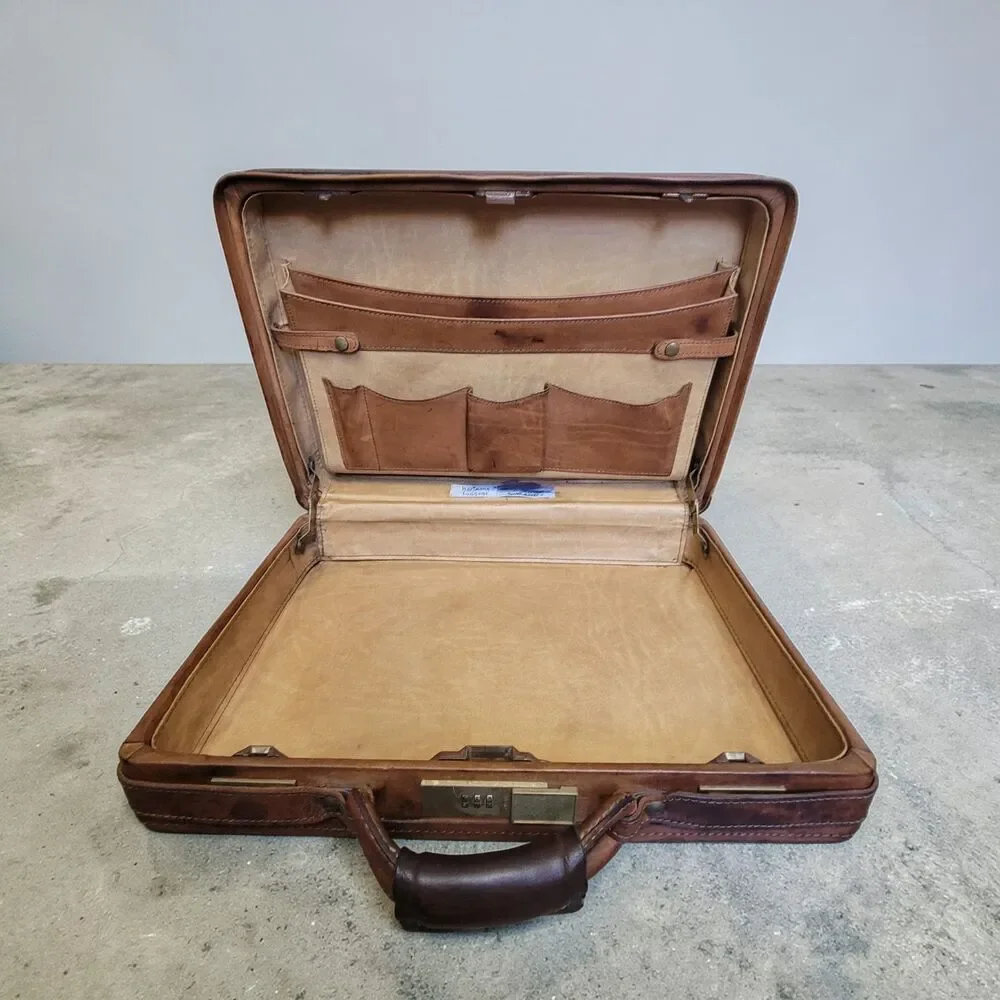 VTG Hartmann Luggage Briefcase Leather Brown Belting USA Executive Business